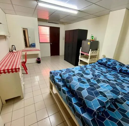 Ratanawong Place 445 Apartment *
